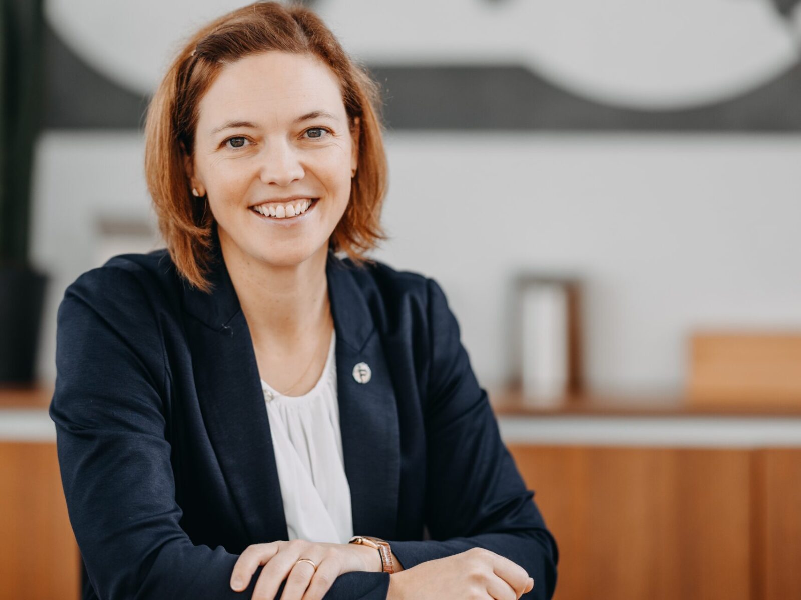 Julia Häuser, Mitglied von PERFORM und Präsidentin der Industrie- und Handelskammer Limburg. Fotonachweis: Eisen-Fischer GmbH / KGMM PHOTO