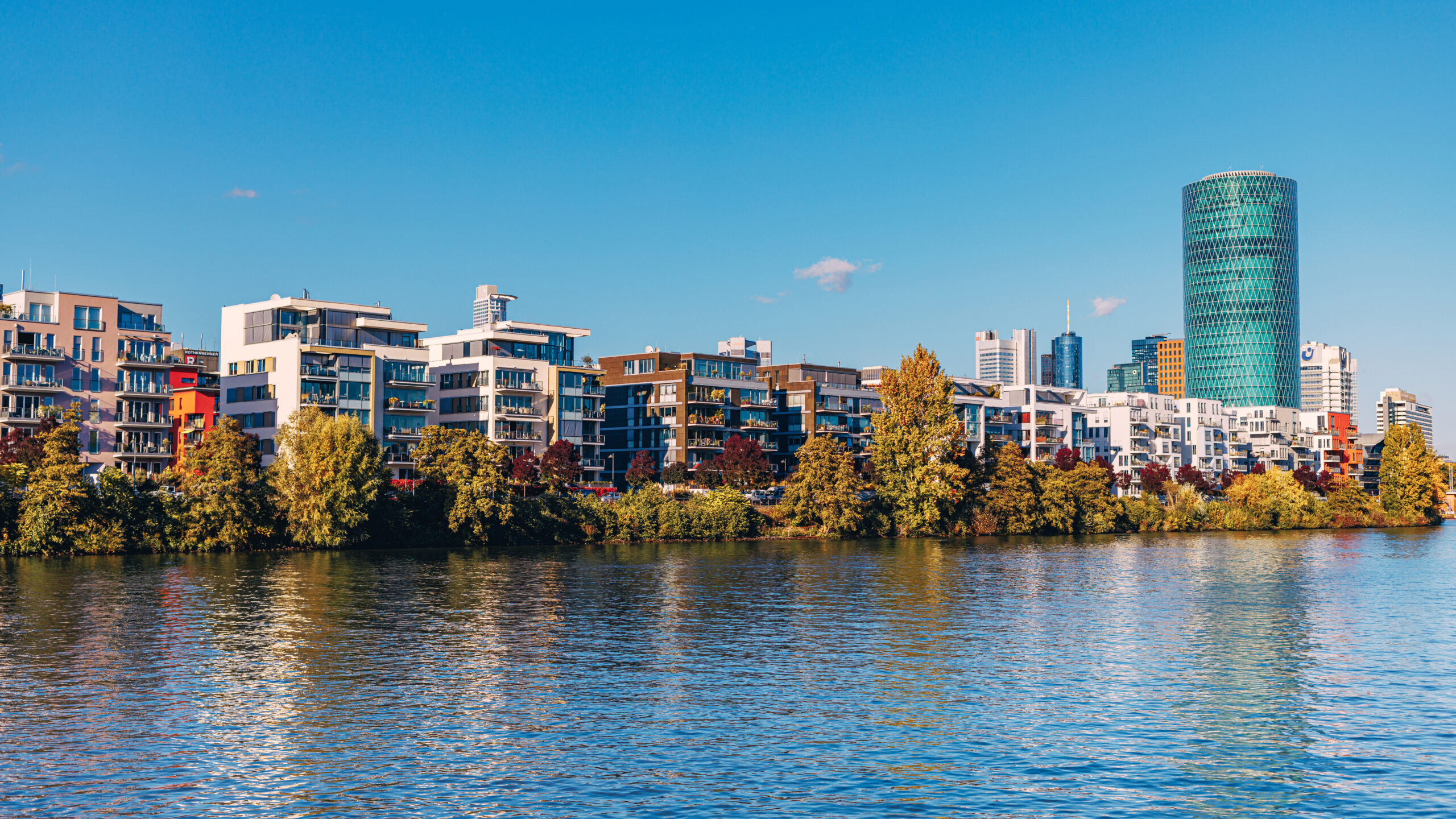 Wohnsiedlung im Finanzviertel von Frankfurt am Main. Fotonachweis: istockphotos.com / zoranm