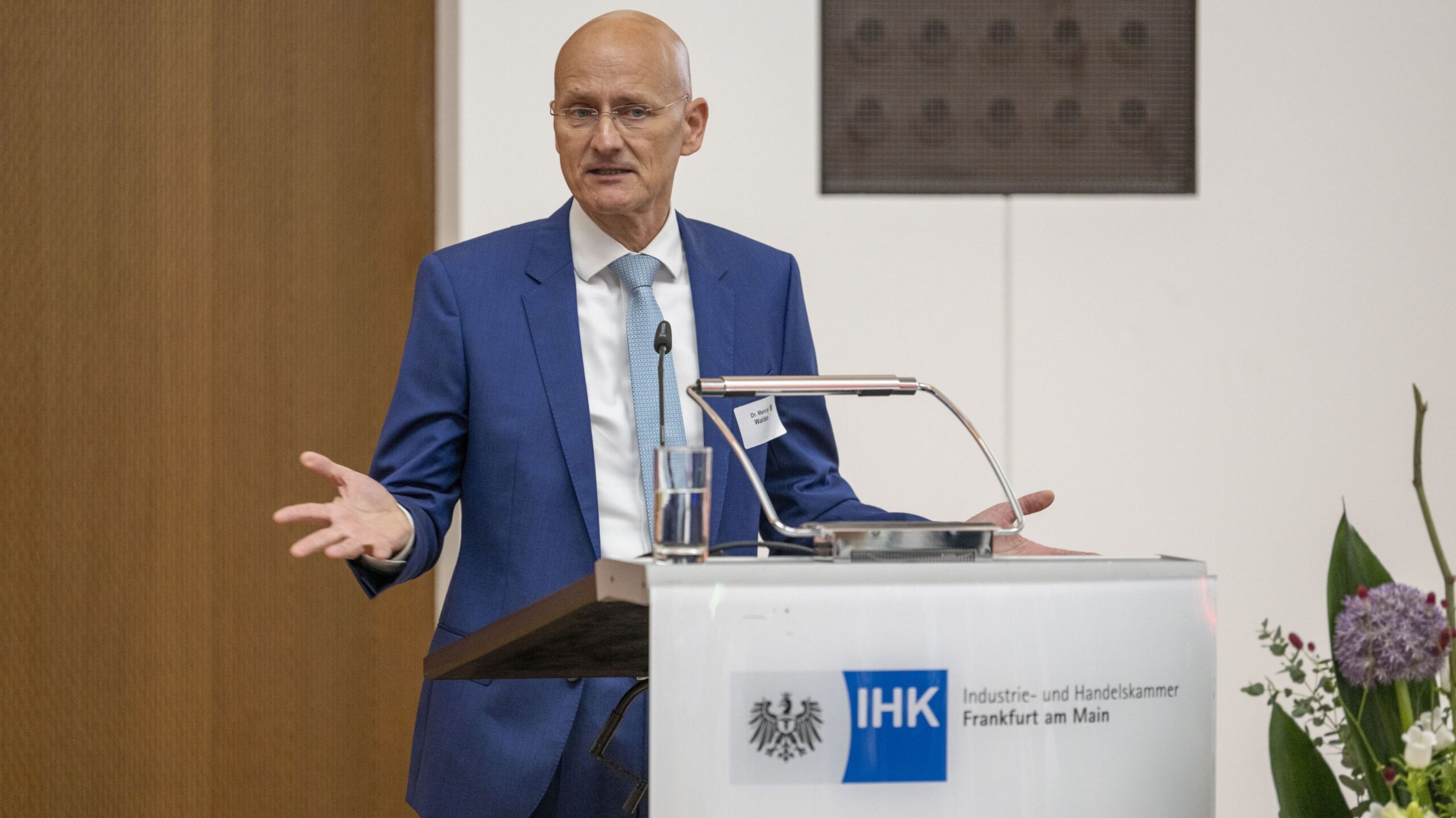 Dr. Marcus Walden, Mitglied von PERFORM und Präsident der IHK für Rheinhessen, hielt das Schlusswort beim „Tag der Metropolregion“ am 24. Juni 2024. Fotonachweis: PERFORM GbR / Stefan Krutsch